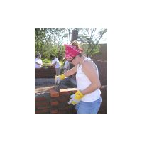 140_Walls_go_up.html