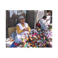 247a_Puppet_lady.html