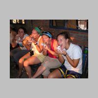 01_Cake-with-the-4th-grade-English-class.jpg