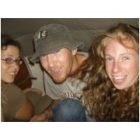 63_How_many_can_fit_in_a_Bolivian_taxi.jpg