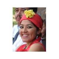 47_Elizabet_sings_Guarani.jpg